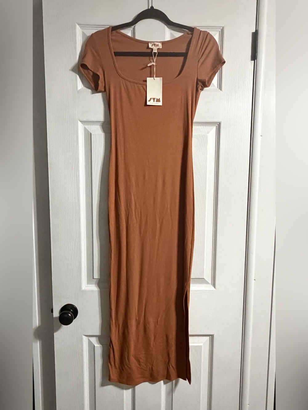 Rust color body-con maxi dress